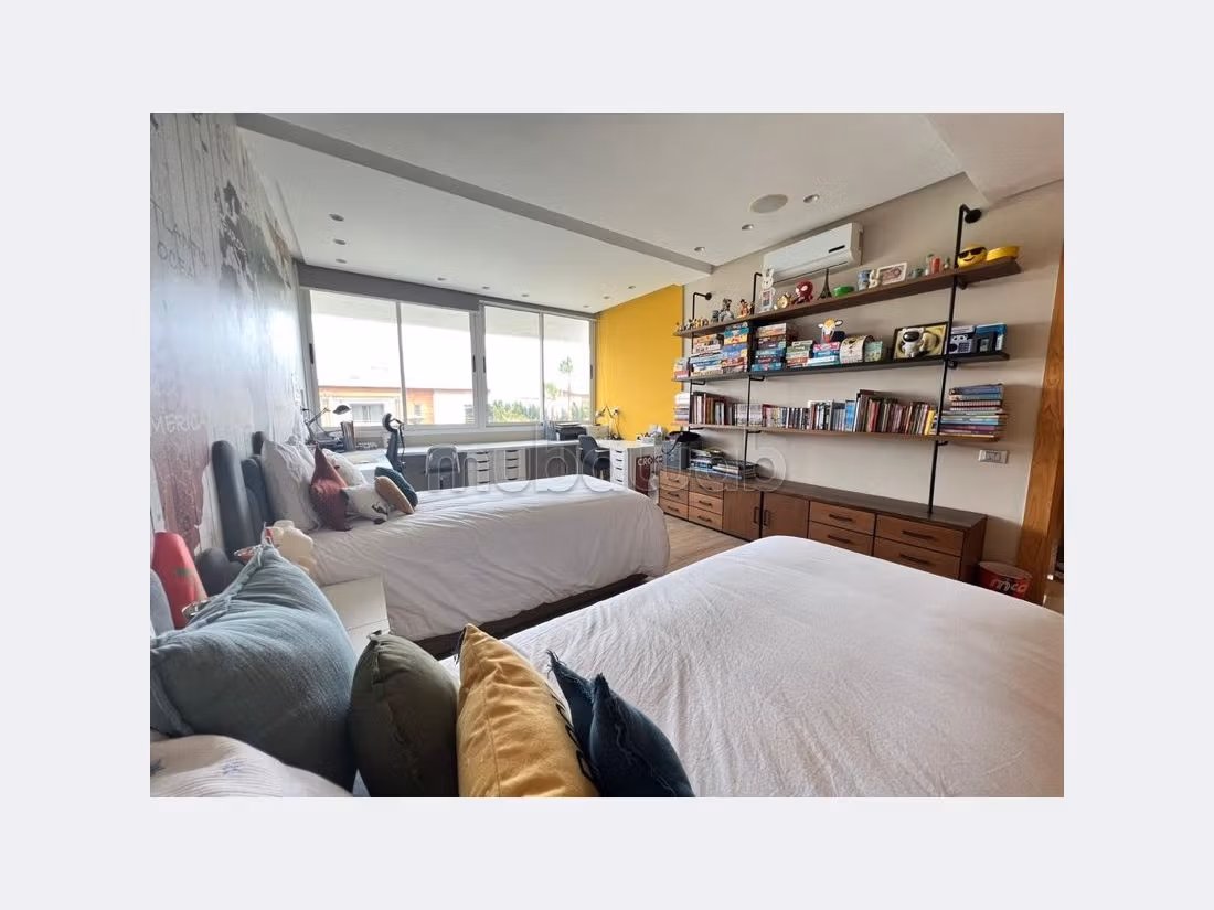 Esplendida villa en venta. 3 bonitas habitaciones. Salón con decoración marroquí, sistema de parábola general. 