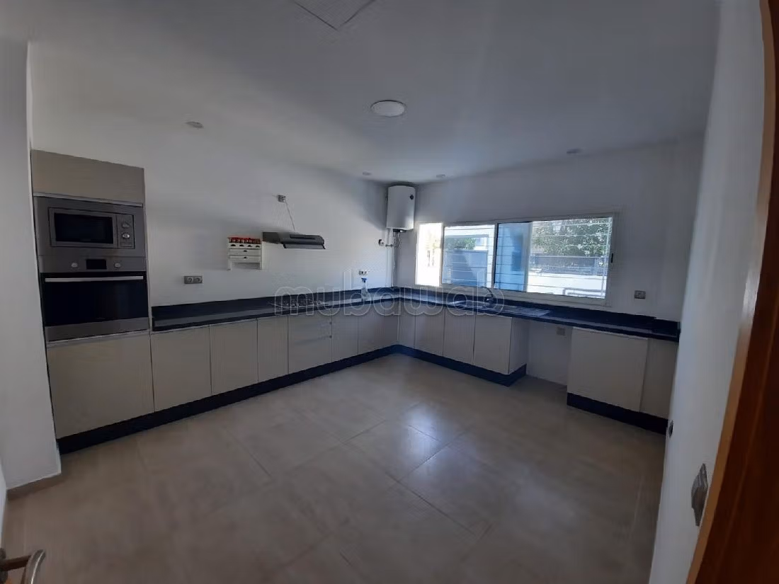 Villa en location à Basatine El Menzeh