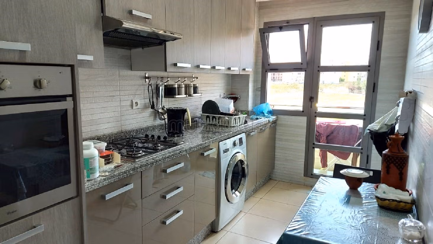 Magnifica villa in vendita a Californie. 3 locali spaziosi. Sistema di sicurezza