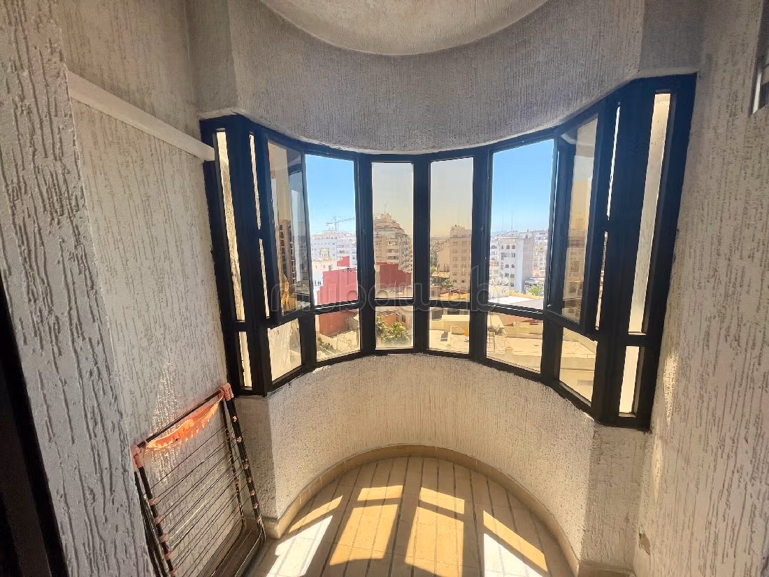 Lovely 3 bedroom apartment to buy in city center
