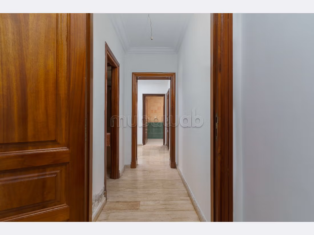 Vendita di uno splendido appartamento a Hay Haddaouia. 2 camere. Posto auto e ascensore