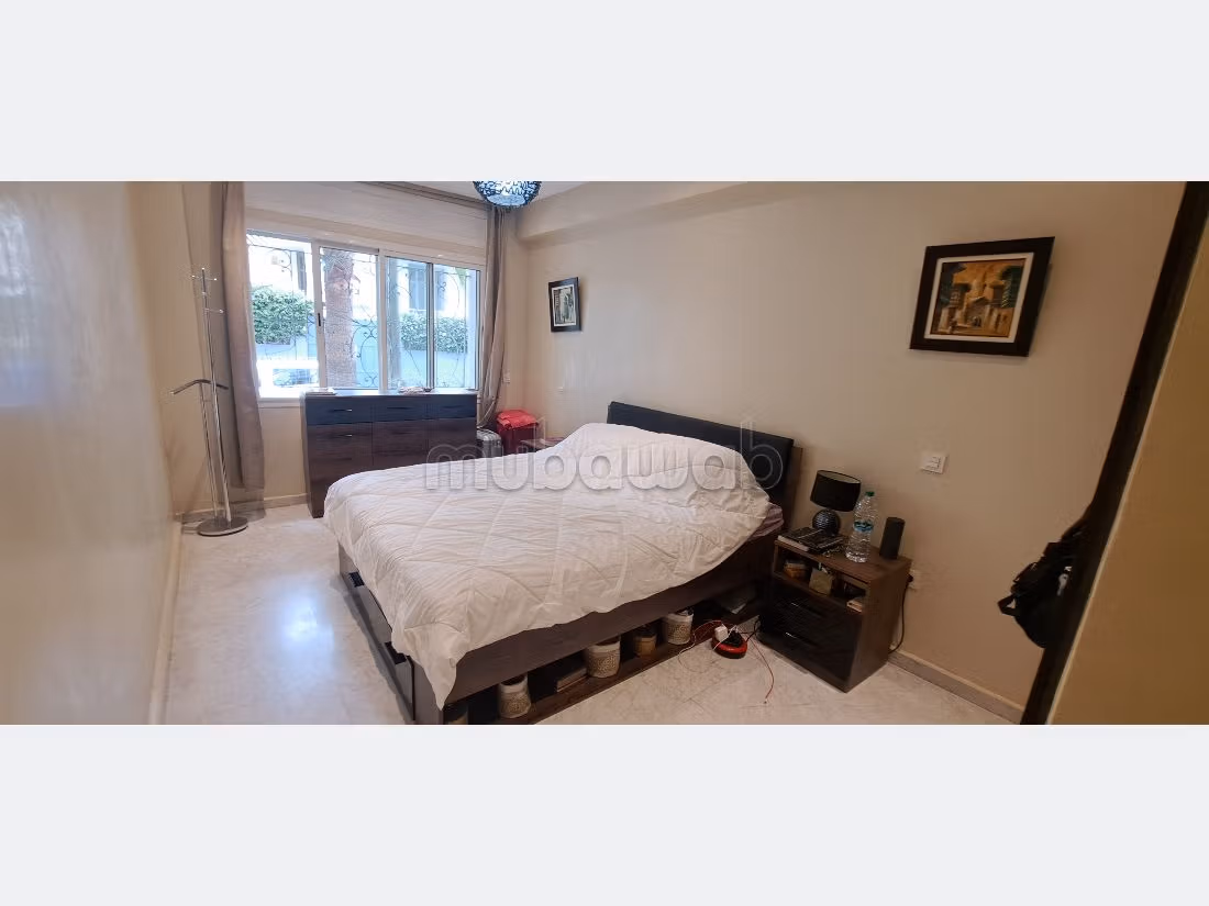 Appartement à Vendre de 208.0 m² à Casablanca, Hopitaux — 2