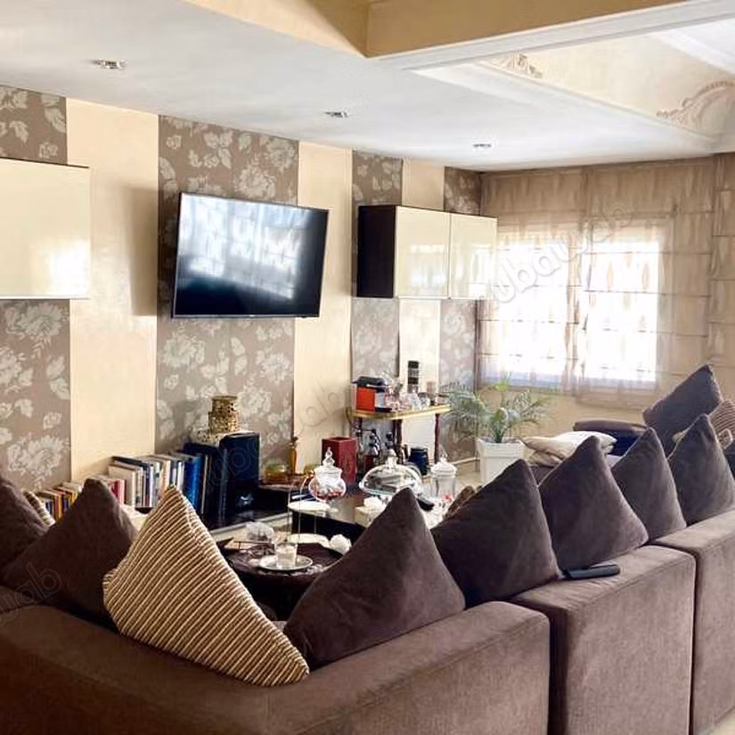 Apartment for Sale of 161.0 m² in Casablanca, Derb Ghalef