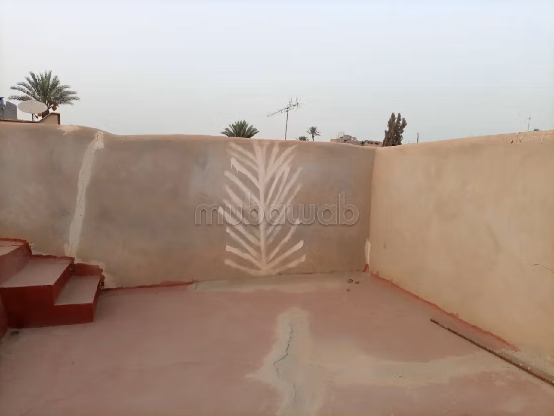 Vendita di uno splendido riad. 2 camere da letto. Splendida vista sulle montagne, doppi vetri.