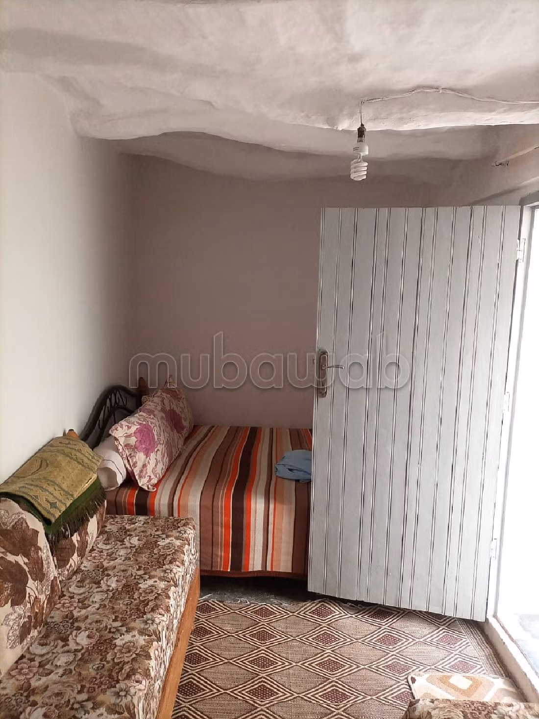 Vendita di uno splendido riad. 2 camere da letto. Splendida vista sulle montagne, doppi vetri.