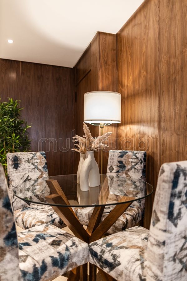 Appartement de 148m2 en vente avec place de parking de 13 m2