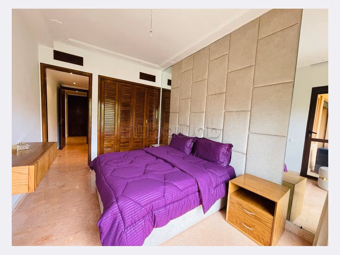 Affitto di un bellissimo appartamento a Agdal. 3 locali spaziosi. Ammobiliato