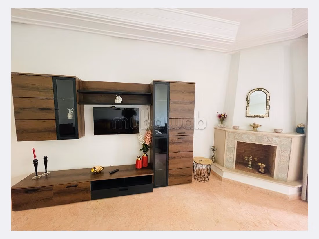 Affitto di un bellissimo appartamento a Agdal. 3 locali spaziosi. Ammobiliato