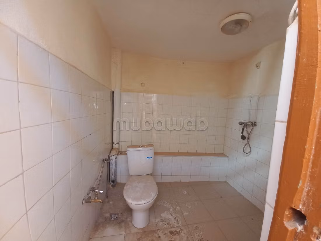 KASBAH, bright riad to renovate, ideal for a pied-a-terre