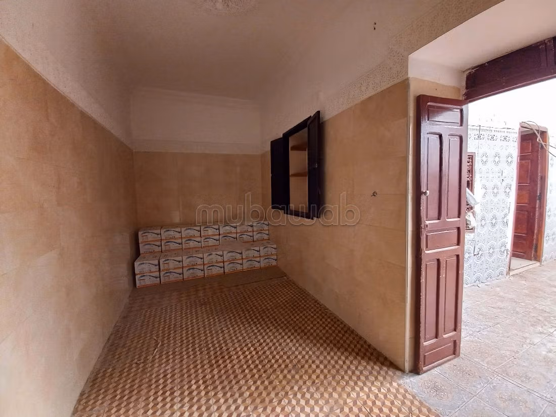 KASBAH, bright riad to renovate, ideal for a pied-a-terre