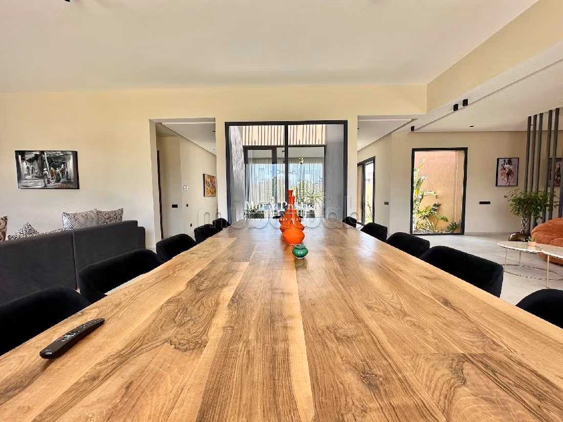 Luxury villa for sale in Amelkis. 4 large rooms