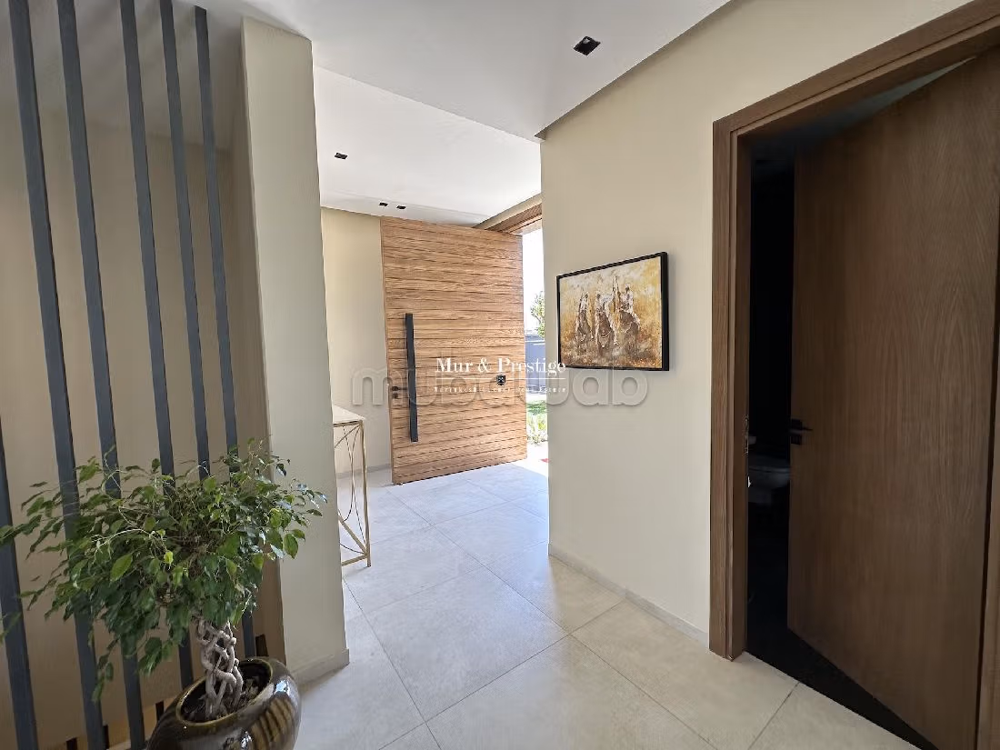 Luxury villa for sale in Amelkis. 4 large rooms