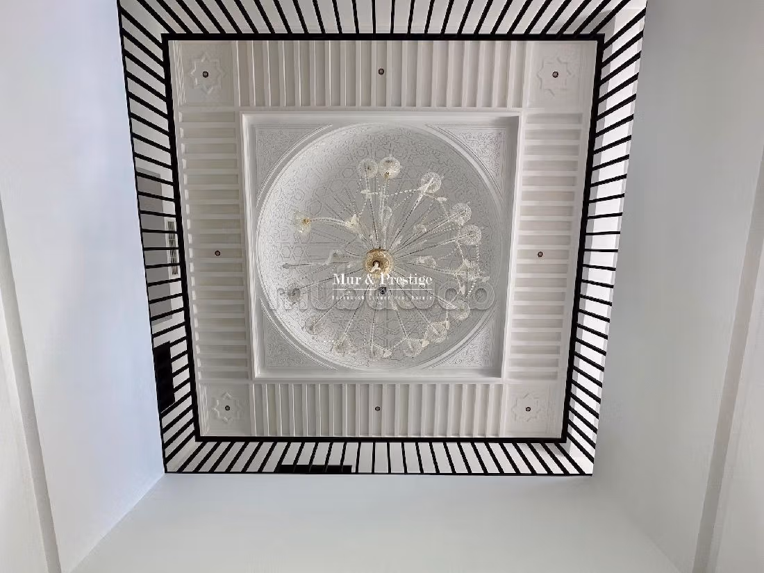 High quality house for sale. 5 comfortable rooms. Usable fireplace. 