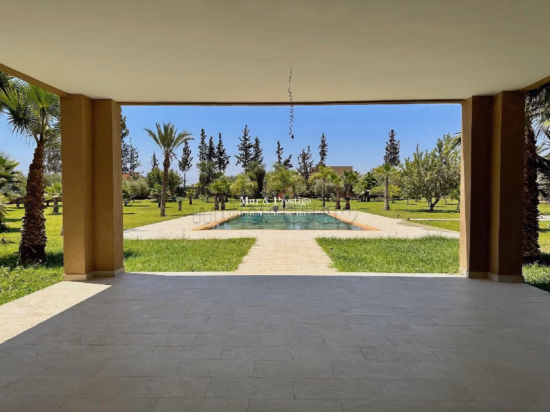 High quality house for sale. 5 comfortable rooms. Usable fireplace. 