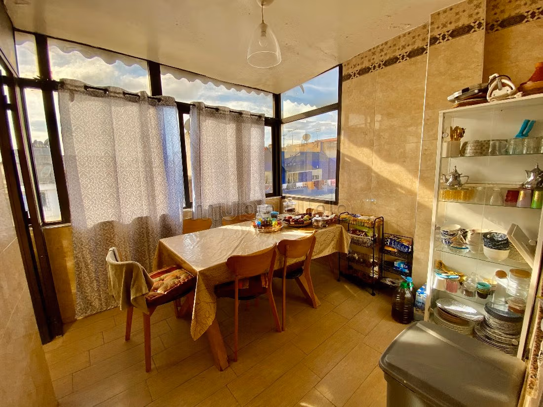 Appartement à Vendre de 189.0 m² à Casablanca, Beausejour