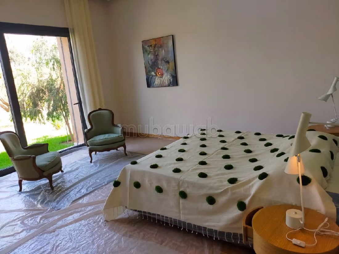 فيلا جميلة للبيع طريق فاس ب. 9 قطع كبيرة. مفروشة. 