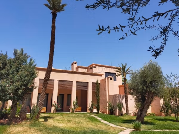 Villa de lujo en venta en Route de Fez. Superficie de 6000 m². Mobiliario. 