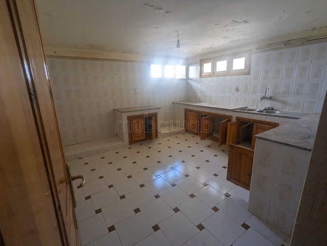 Proprietà in vendita a Atlas. Superficie totale 427 m². Impianto di riscaldamento. 