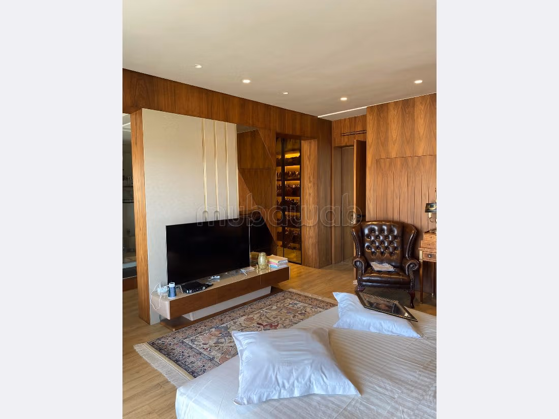 Casa de alto standing en venta en Ville Verte. 3 hermosas habitaciones. Mobiliario nuevo. 