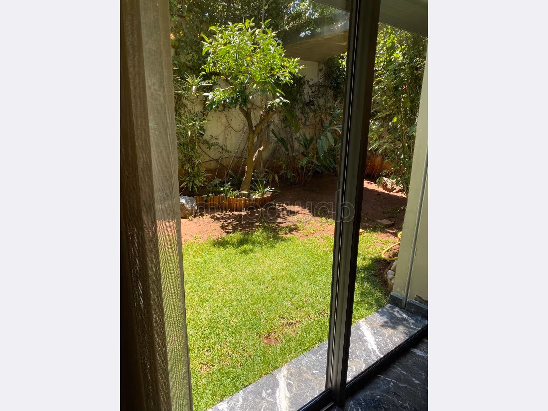 Casa de alto standing en venta en Ville Verte. 3 hermosas habitaciones. Mobiliario nuevo. 