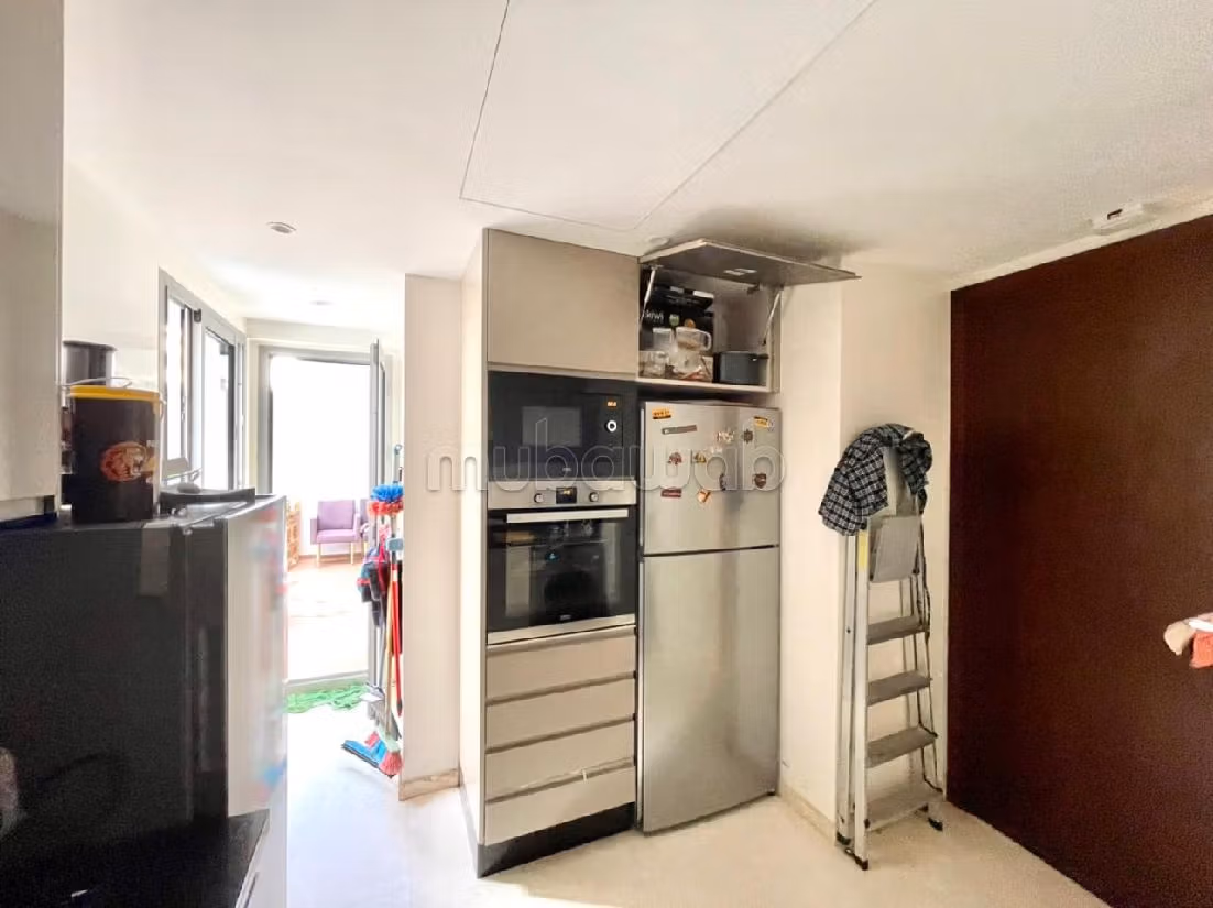 Se alquila este piso en Ferme Bretonne (Hay Arraha). 2 bonitas habitaciones. Terraza y ascensor. 