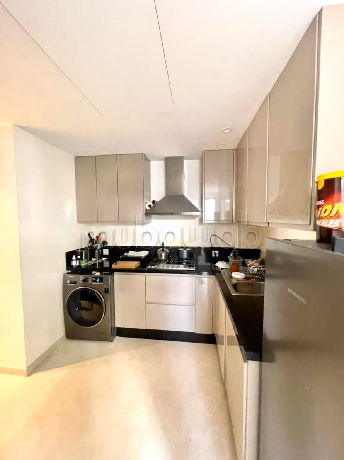 Se alquila este piso en Ferme Bretonne (Hay Arraha). 2 bonitas habitaciones. Terraza y ascensor. 