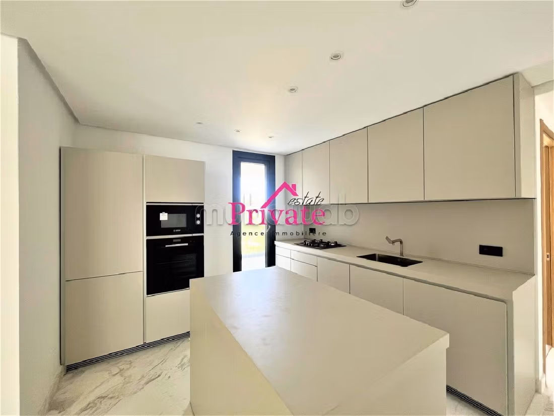 Location Appartement170m²MALABATA Tanger Ref: LA683