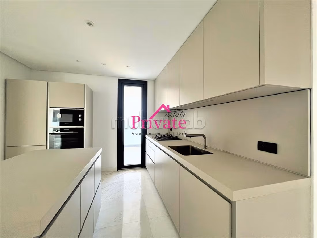 Location Appartement170m²MALABATA Tanger Ref: LA683