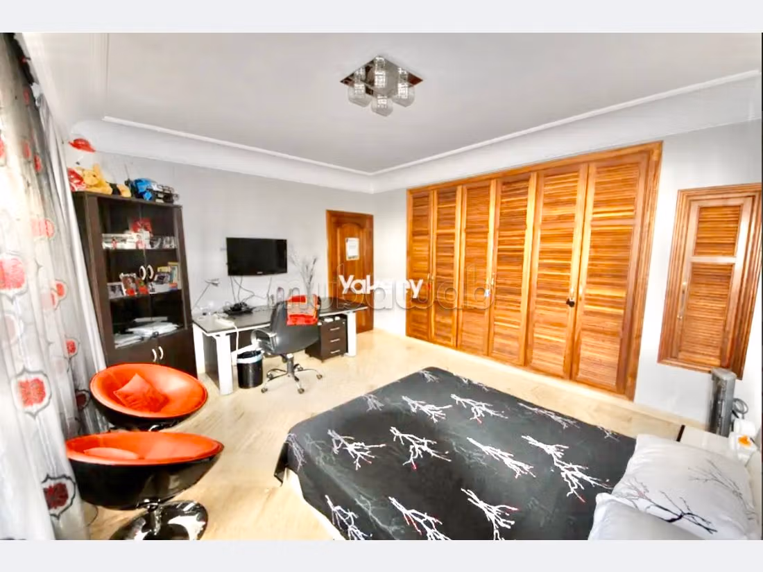 Casa de lujo en venta en Laymoune. 4 dormitorios. Aire condicionado integrado
