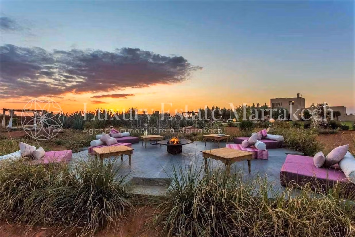 Villa de lujo en venta en Route Amizmiz. 5 bonitas habitaciones. Bien decorado. 