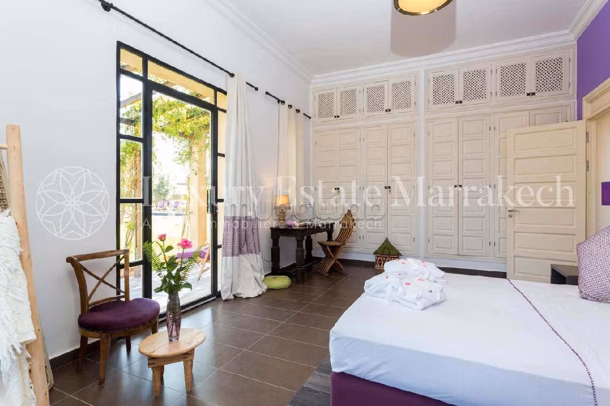 Villa de lujo en venta en Route Amizmiz. 5 bonitas habitaciones. Bien decorado. 