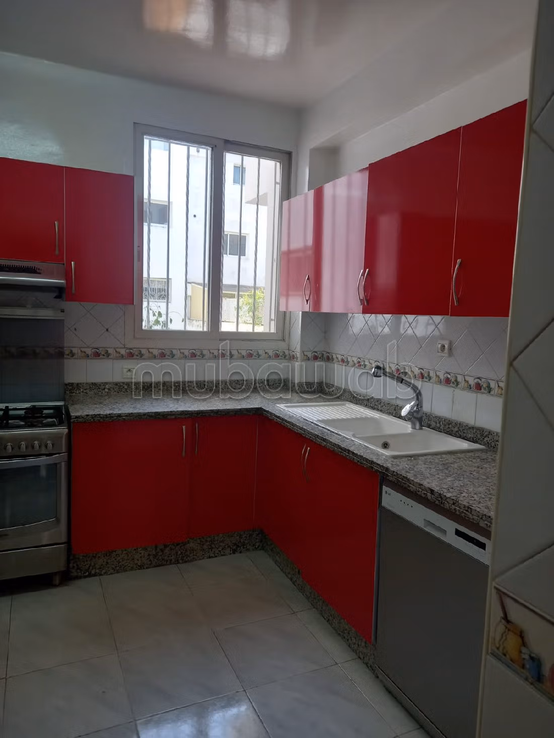 Apartment for rent in Racine. 4 large rooms.