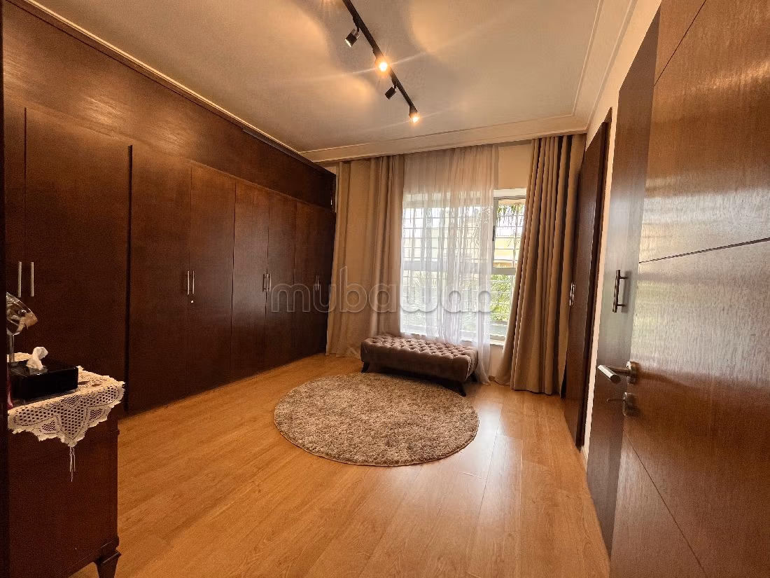 Villa à vendre à Darbouazza proche de Casablanca