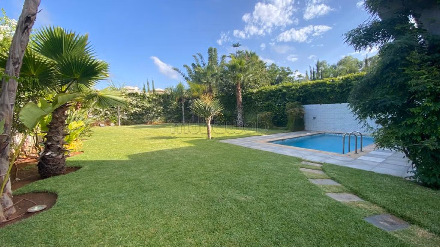 Belle villa à bouskoura à vendre avec piscine 720 m²