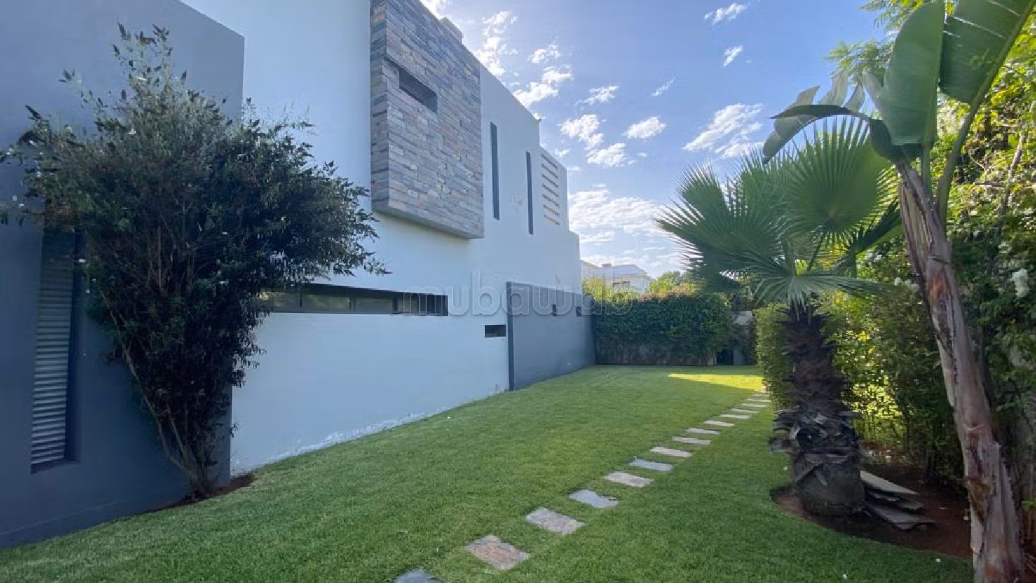 Belle villa à bouskoura à vendre avec piscine 720 m²