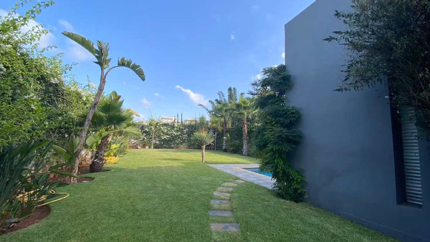 Belle villa à bouskoura à vendre avec piscine 720 m²