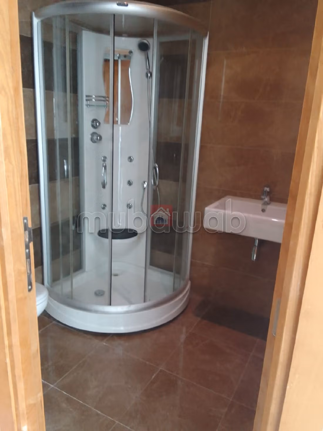 Appartamento da acquistare. Superficie 234 m². Terrazzo e garage. 