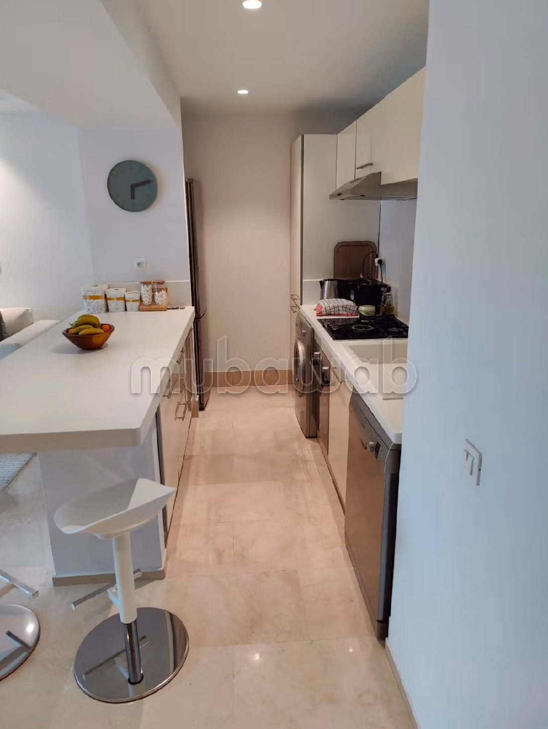 Studio haut standing à CFC meublé entiérement