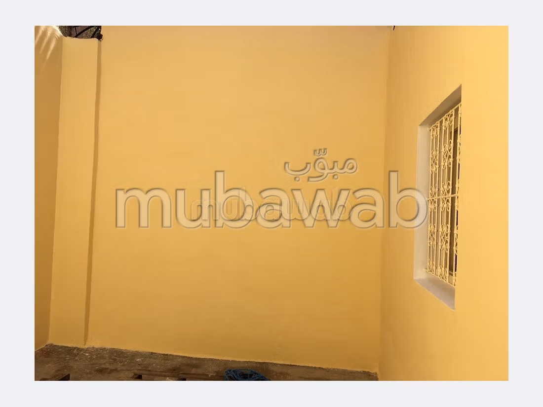 Casa in vendita a Hay Hassani. Superficie 78 m². Terrazzo. 