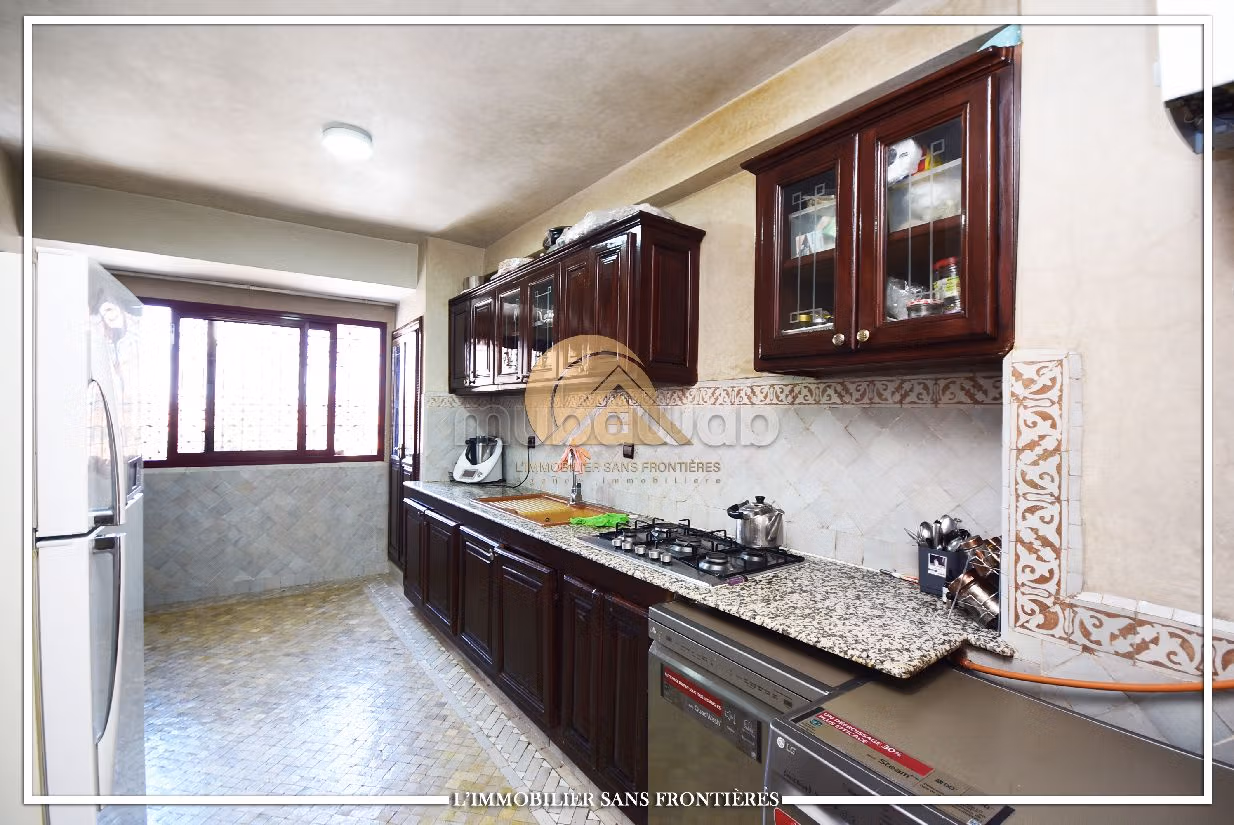 Apartment for sale in Samlalia. 2 rooms. Parking spaces and terrace