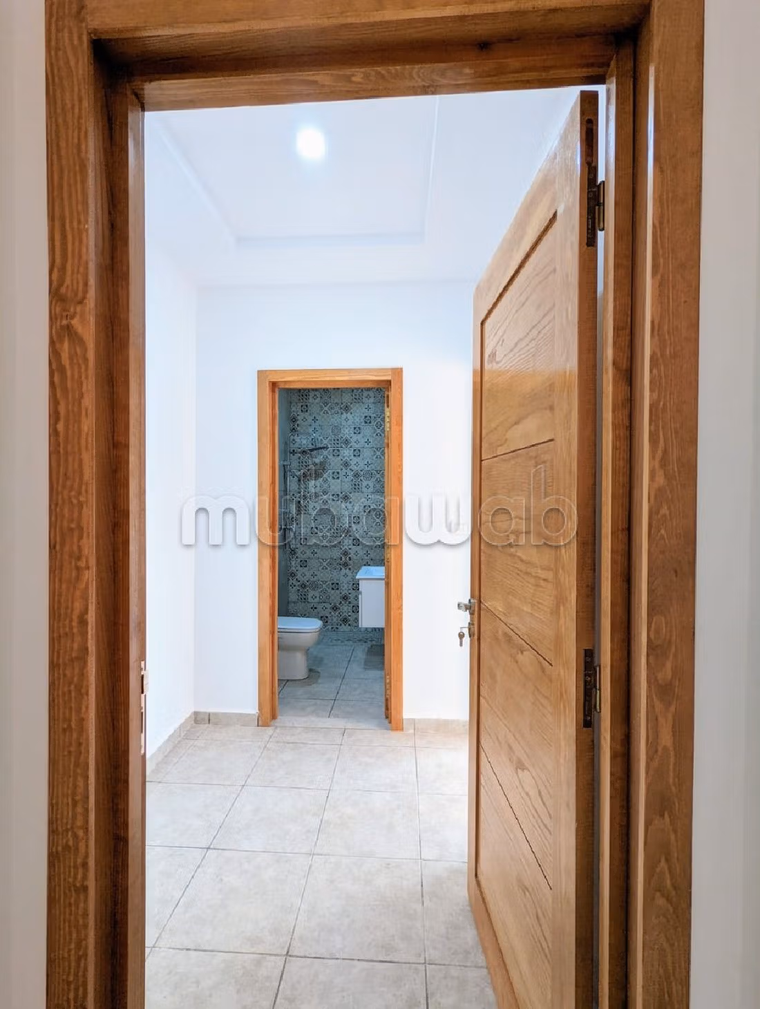 فيلا فخمة للبيع ب جربة. 3 غرف ممتازة. إقامة بالمسبح. 