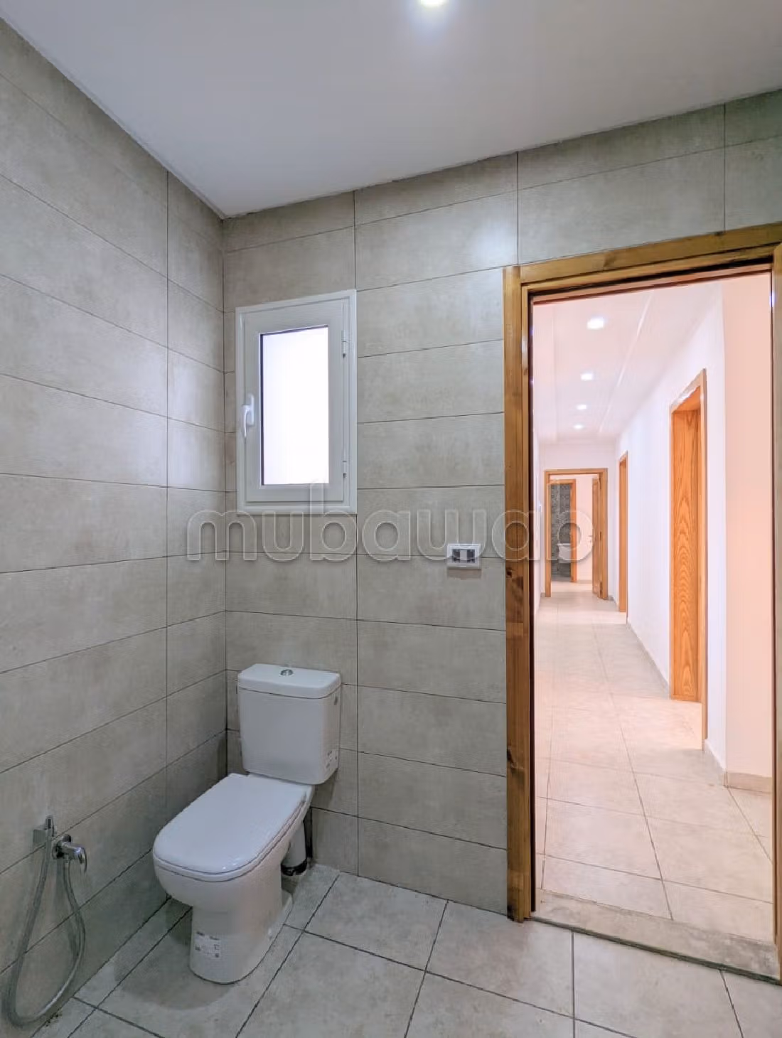 فيلا فخمة للبيع ب جربة. 3 غرف ممتازة. إقامة بالمسبح. 