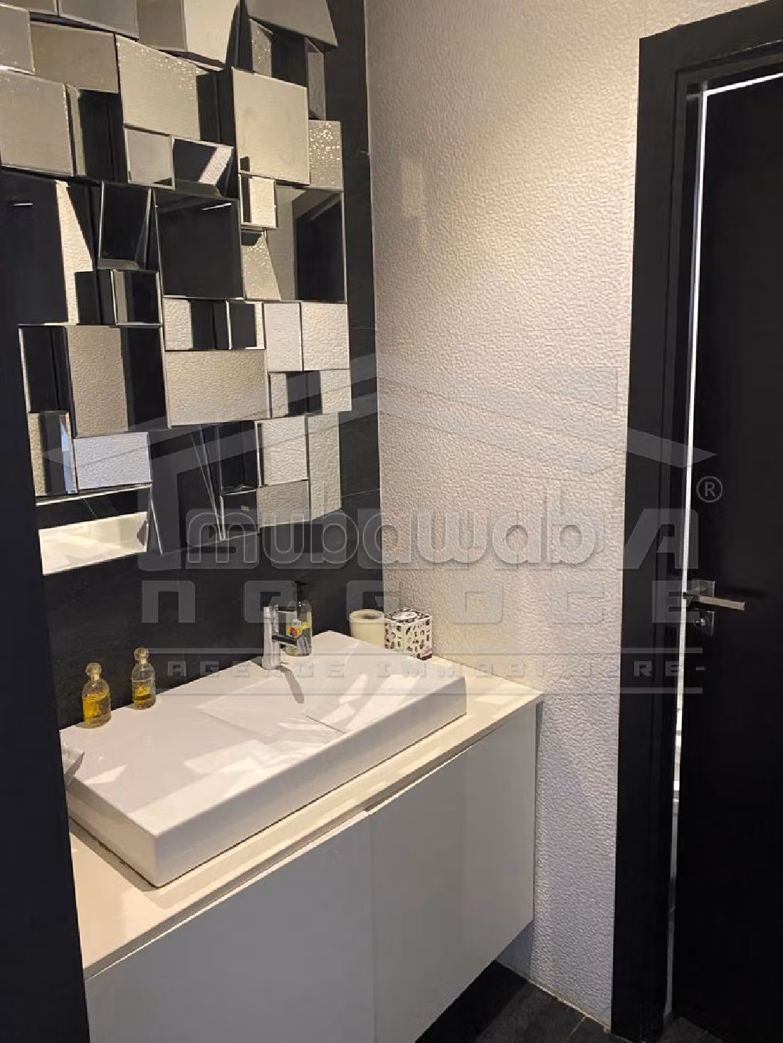 A louer une magnifique villa a la soukra