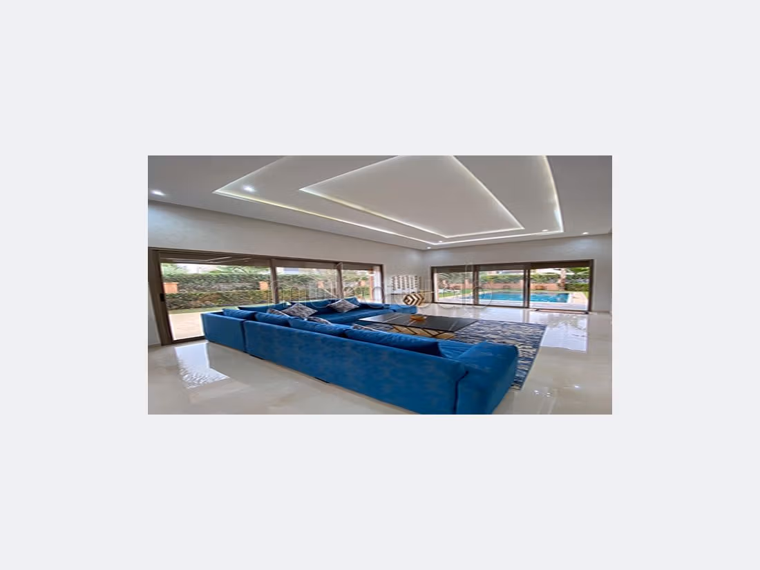 منزل رائع للكراء بطريق الدارالبيضاء. 4 غرف رائعة. مفروشة