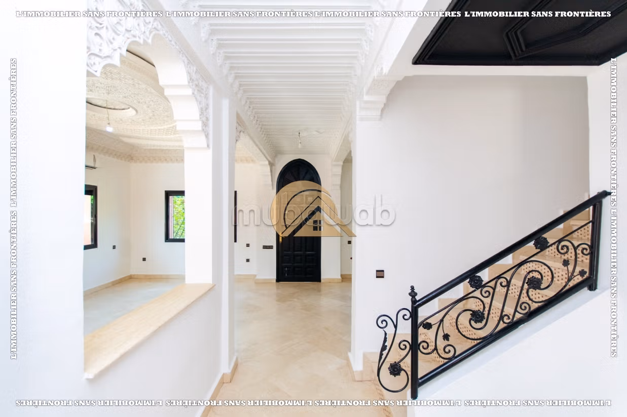 Villa vide à vendre de 350m², avec piscine privée, Targa