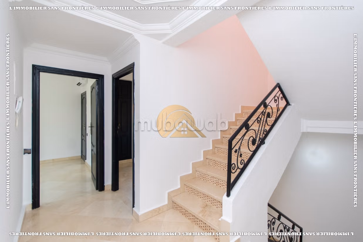 Villa vide à vendre de 350m², avec piscine privée, Targa