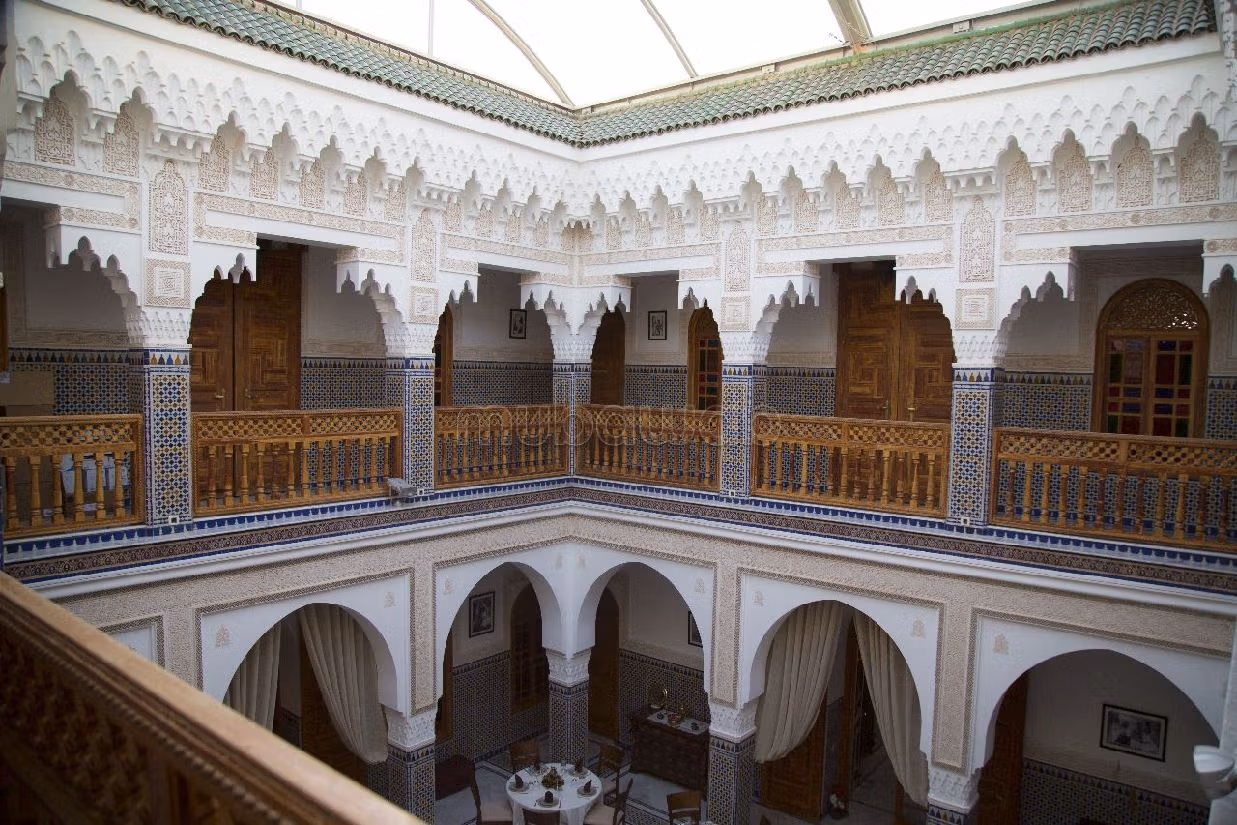 Complexe Hôtelier à Vendre à Oulad Chaouf