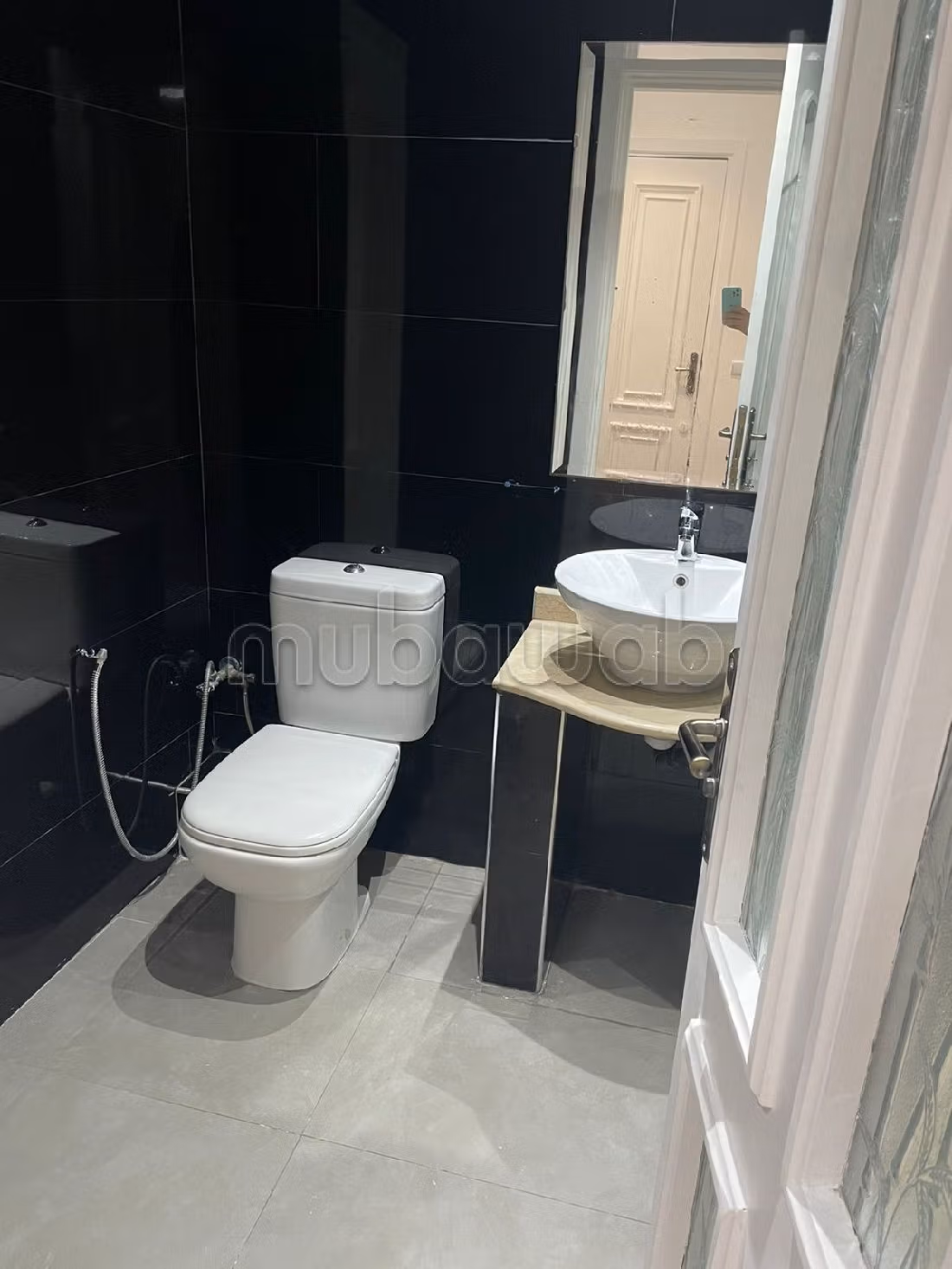 Offices for rent in Racine. Large area 86 m².