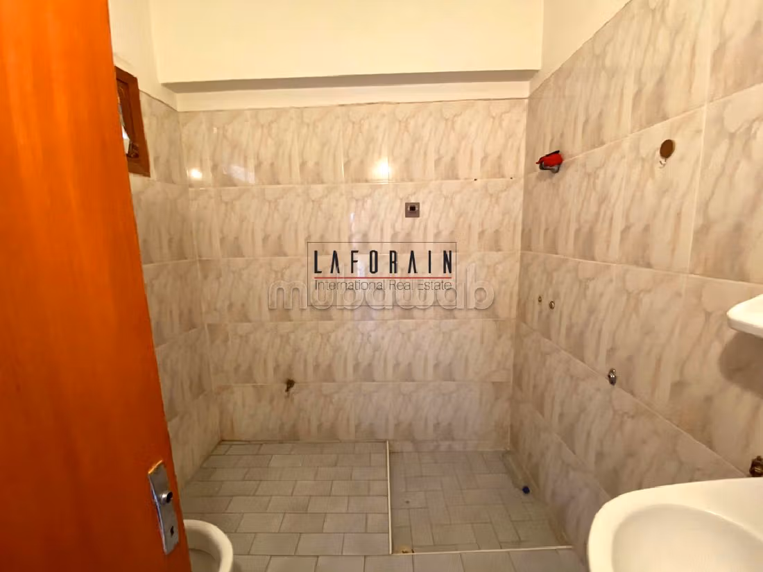 Charmant appartement à restaurer quartier al badii