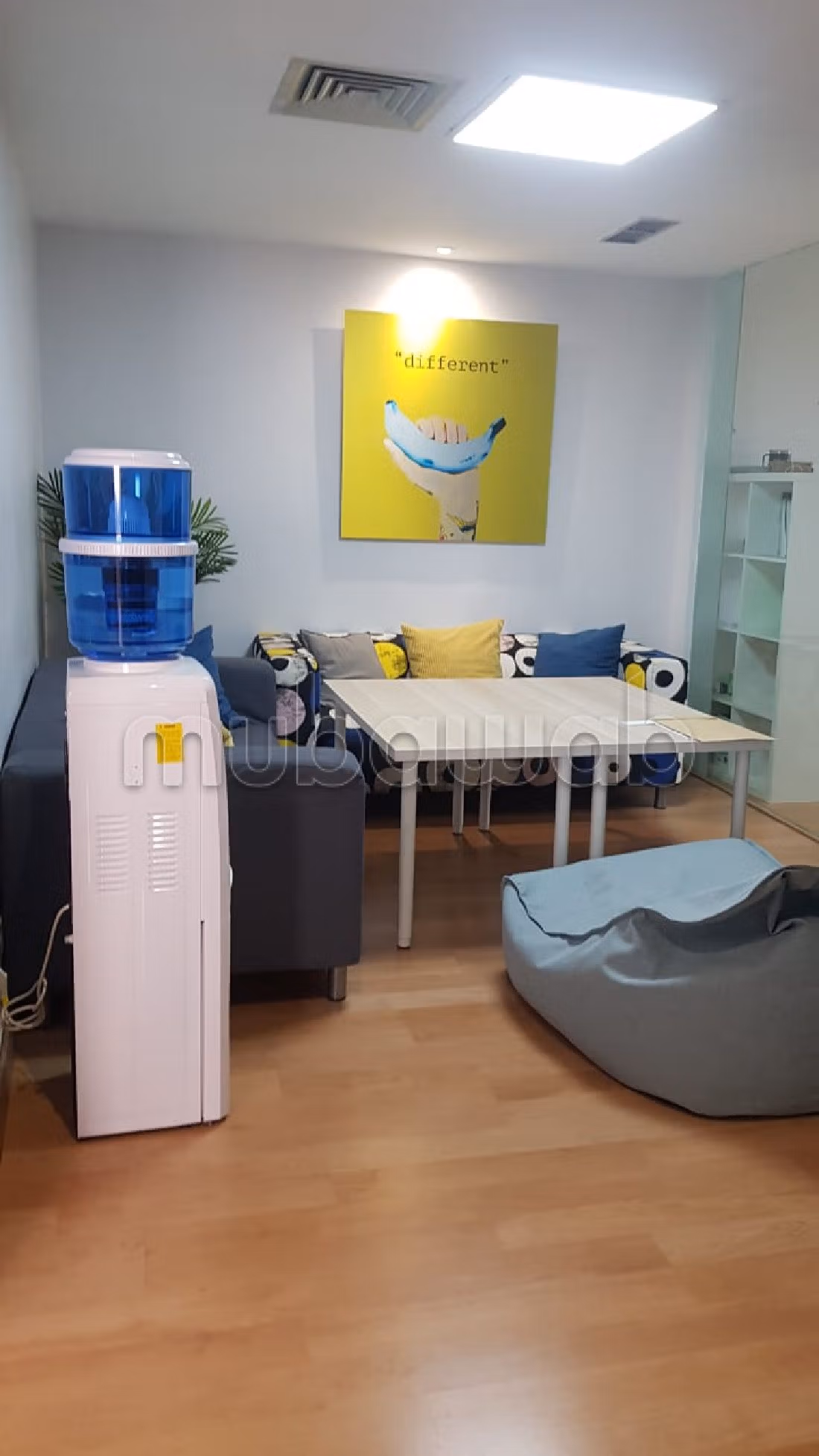 Offices for rent in Maârif. Total area 120 m². 